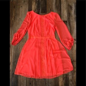 Jessica Simpson size 8